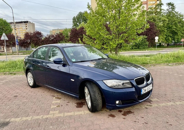 BMW Seria 3 cena 22900 przebieg: 199999, rok produkcji 2011 z Wrocław małe 79